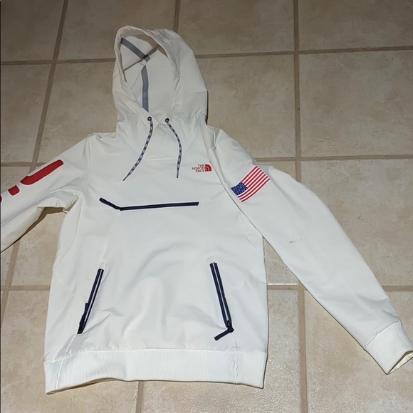 north face techno hoodie